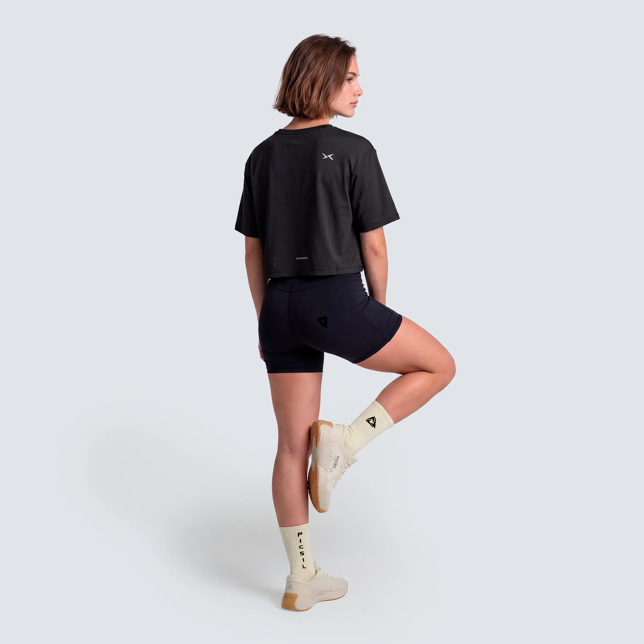 Camiseta Crop Performance Mujer SS26 - Image 3