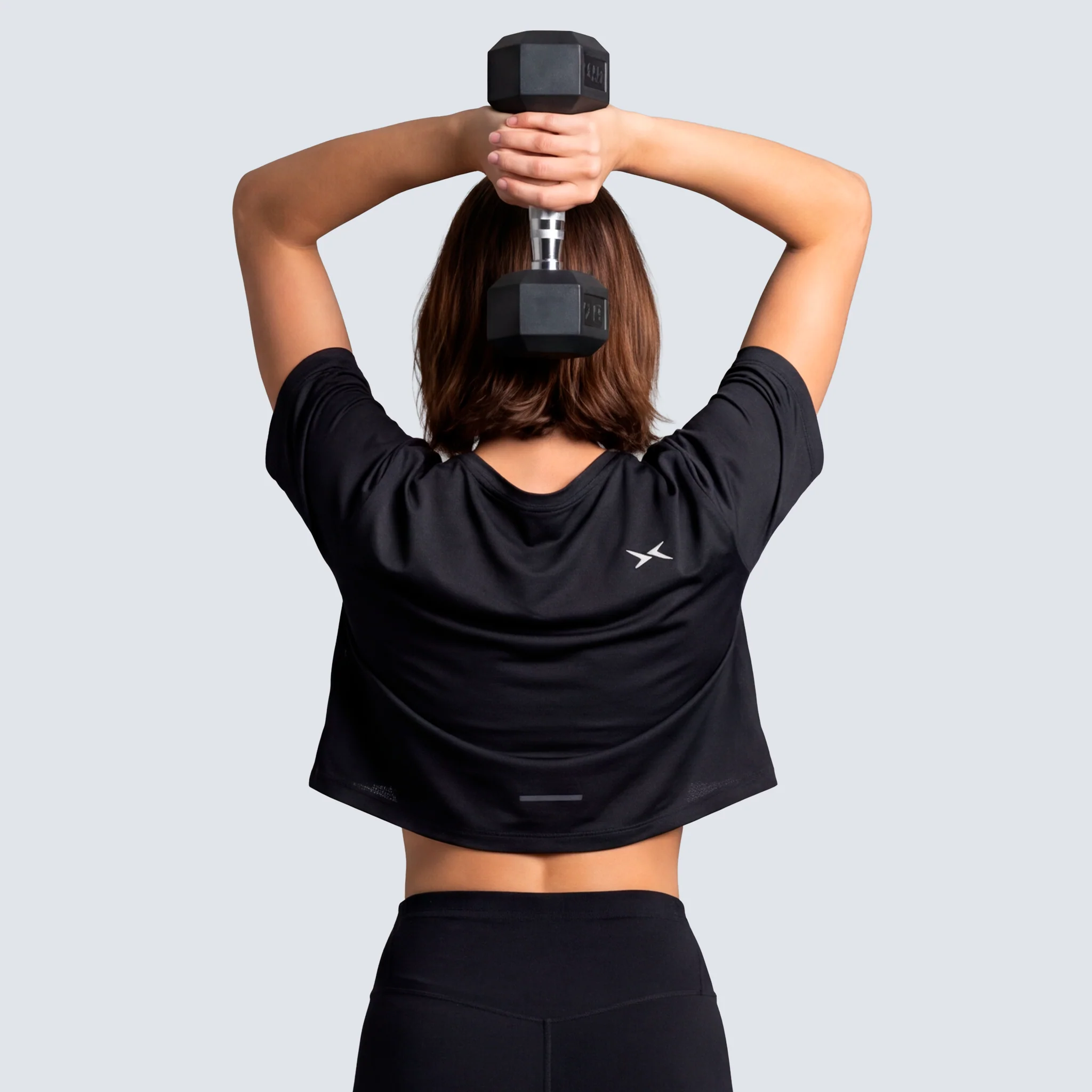 Camiseta Crop Performance Mujer SS26 - Image 4
