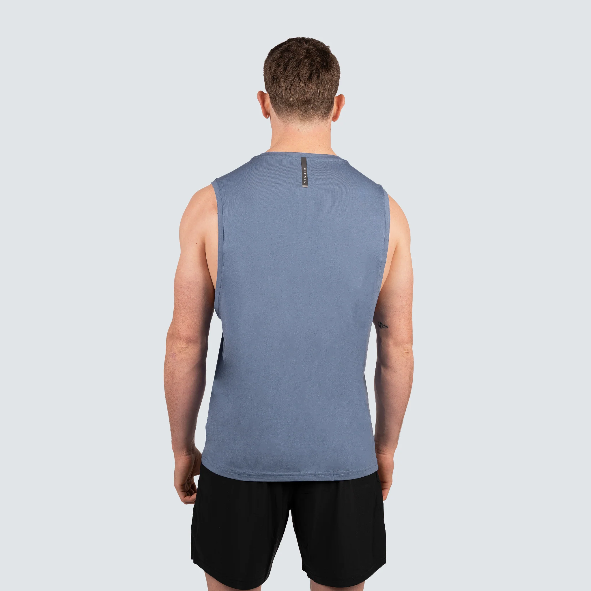 Camiseta Sin Mangas Hombre Essentials FY26 - Image 8