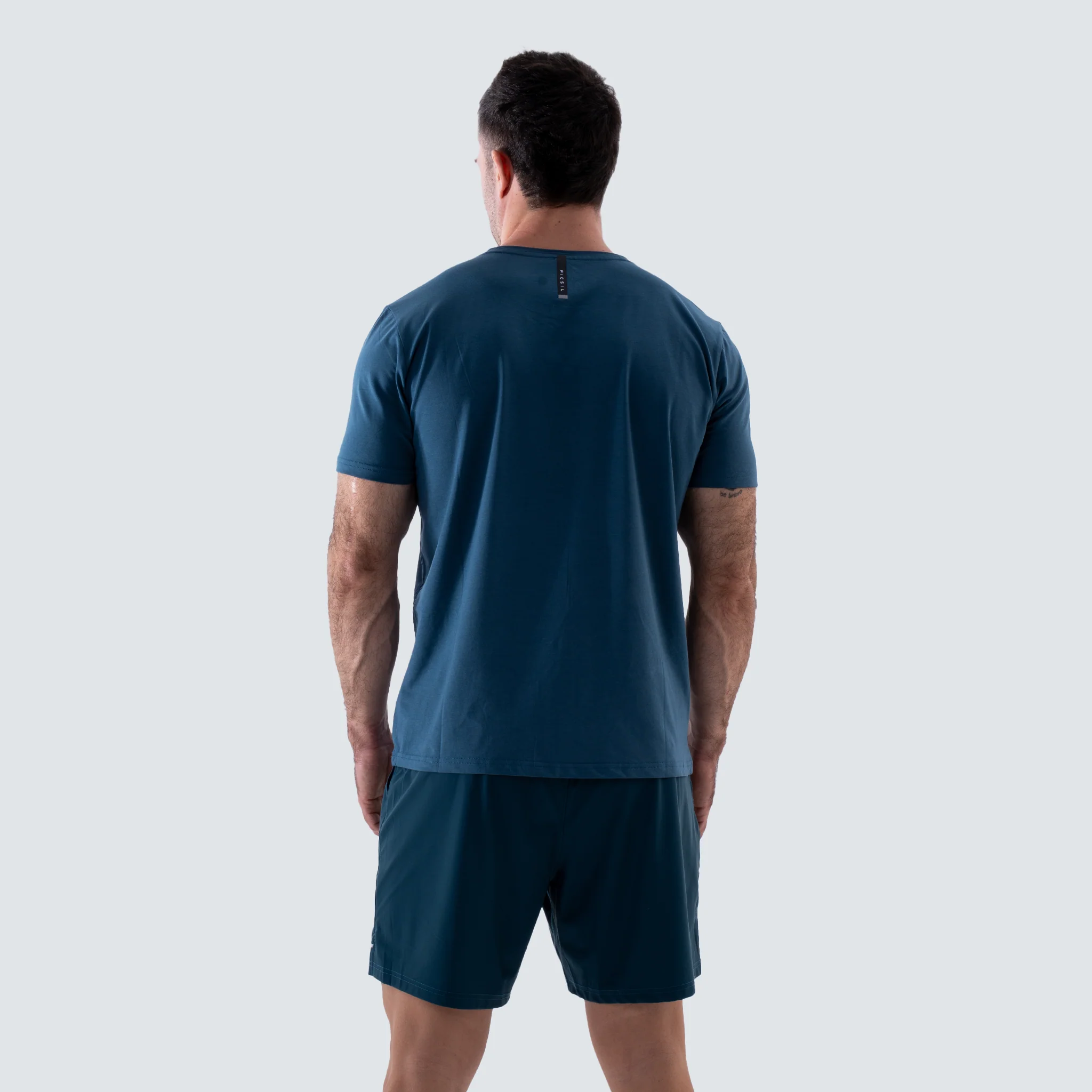 Camiseta hombre Essentials FY26 - Image 9