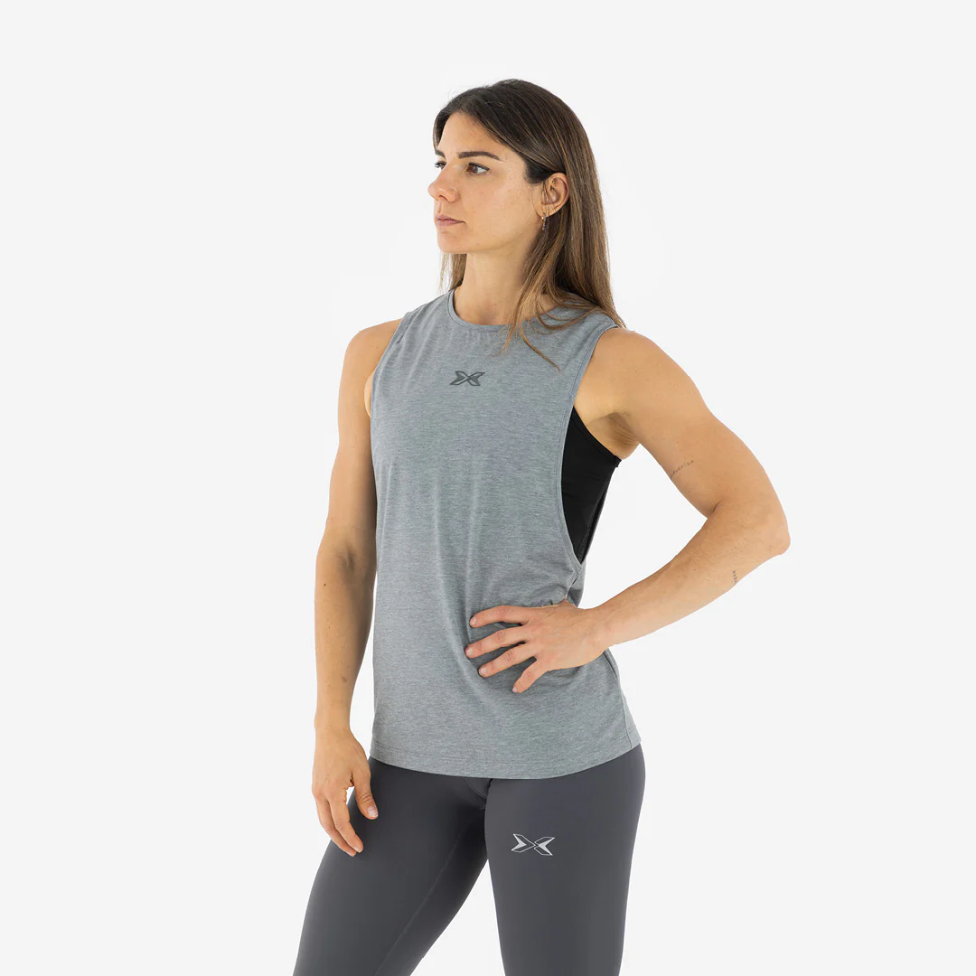 Camiseta Premium Mujer Sleeveless - Image 19
